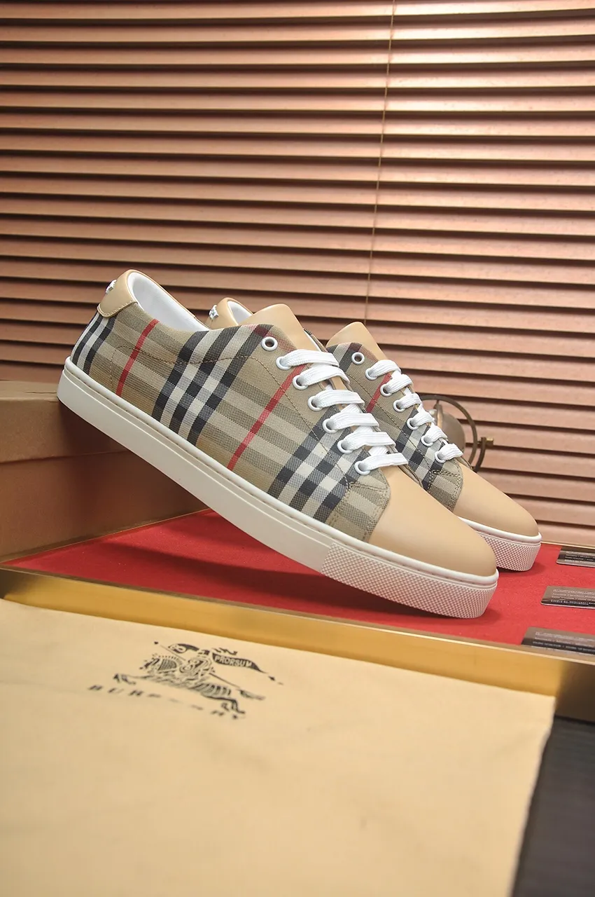Men's shoes💰480💶[Burberry] (cowhide lining) classic low-top sneakers｜Imported cowhide with classic plaid fabric｜Cow leather lining｜Original outsole｜Fine workmanship and comfortable to wear Size: 38-44 (customized at 45)